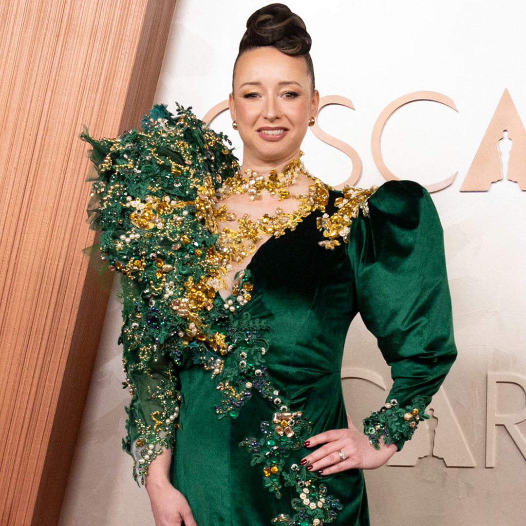 Oscars2025 RedCarpet Laura 5